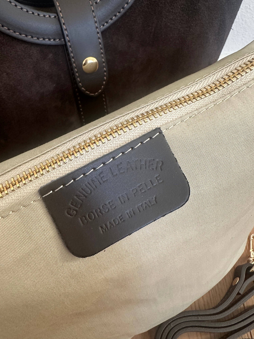 CERCLE - daim: Taupe
