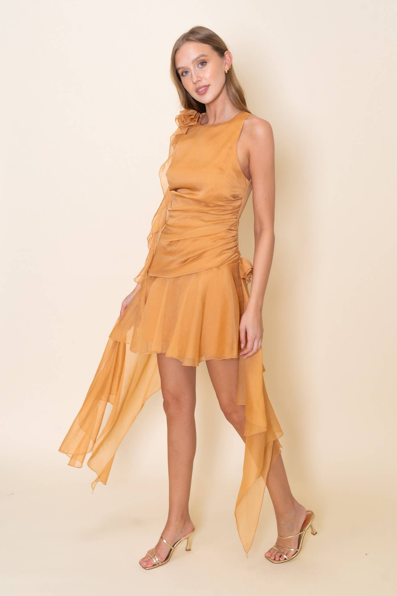 ROBE MINI ASYMÉTRIQUE