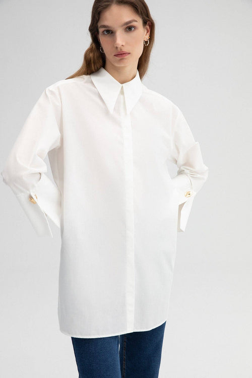CHEMISE EN POPELINE AVEC POIGNETS LARGES DÉCLARÉS - MÉLANGE DE COTON