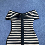 SCHICKES GESTREIFTES BANDEAU-KLEID