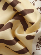 FOULARD CARRÉ EN SOIE À IMPRIMÉ ANIMAL