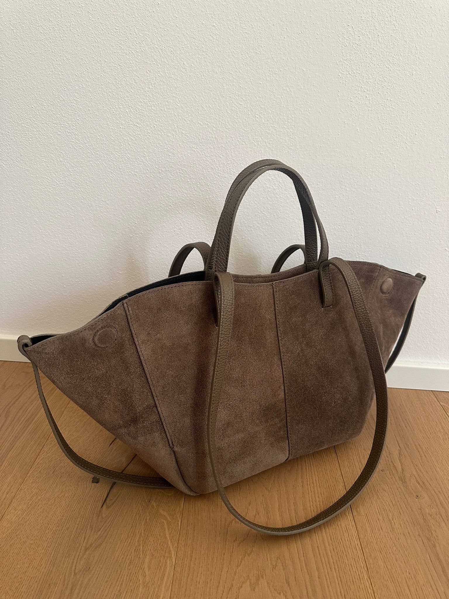 SAC CAPRI DAIM