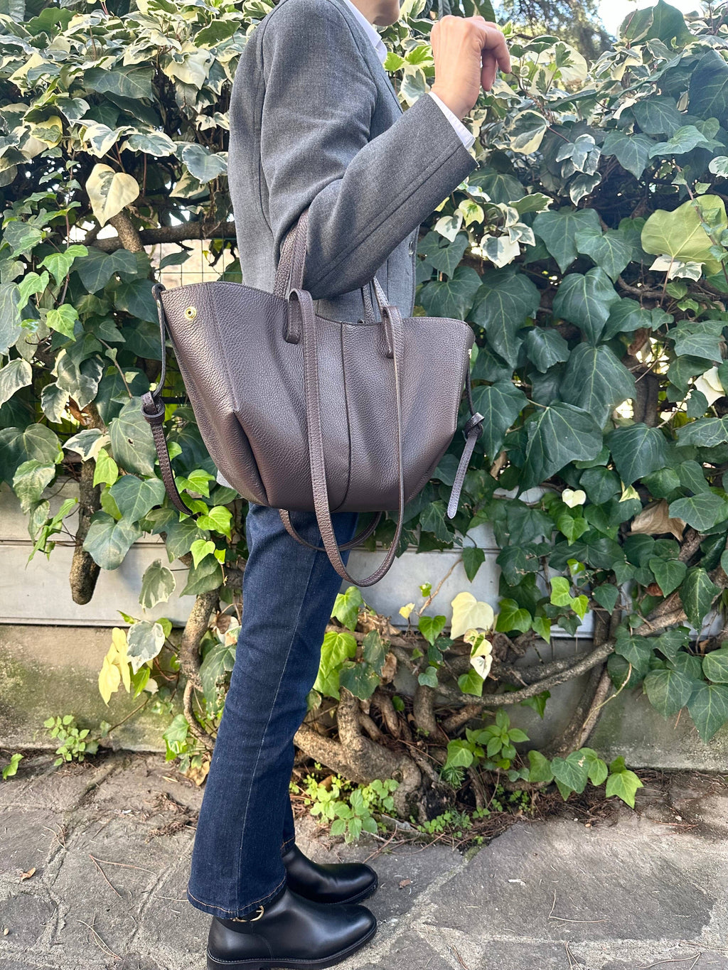 CAPRI- Cuir véritable: Taupe