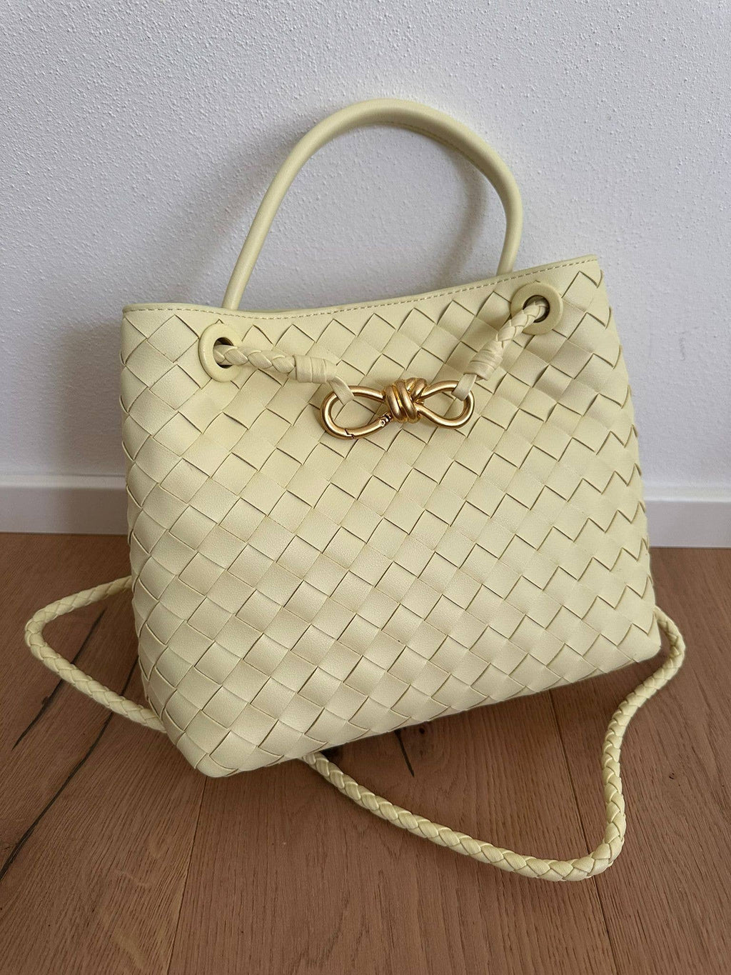 SAC LEA- véritable cuir: Beige